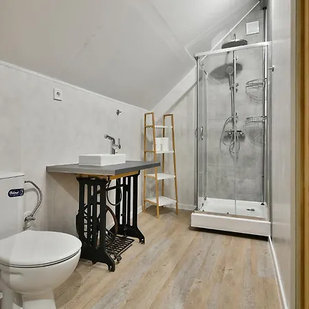 Flats With Parking Appartement