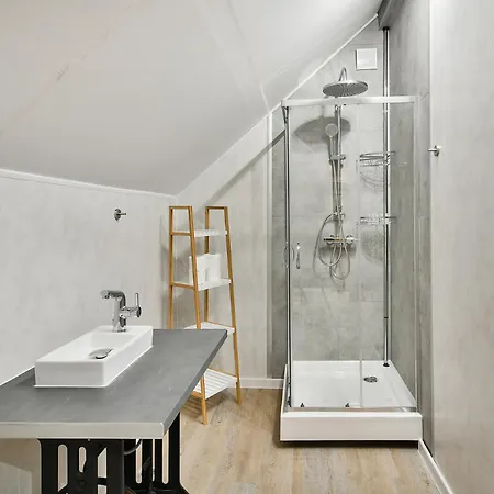 Flats With Parking Apartment *
