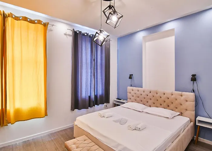 Flats With Parking *