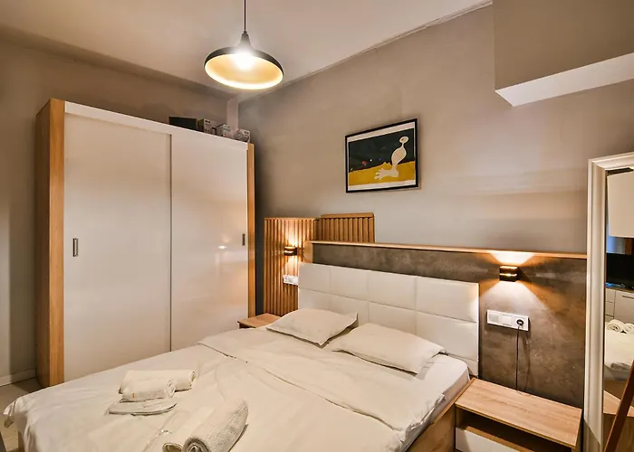 Flats With Parking Daire