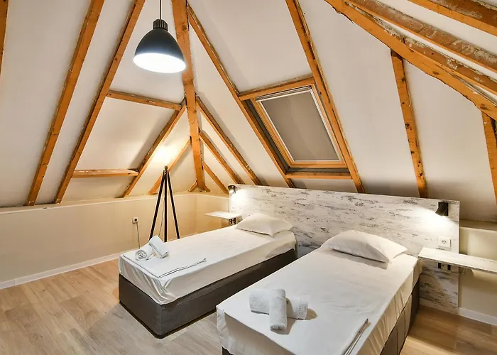 Flats With Parking *