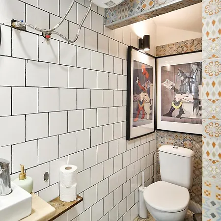 Flats With Parking * וארנה