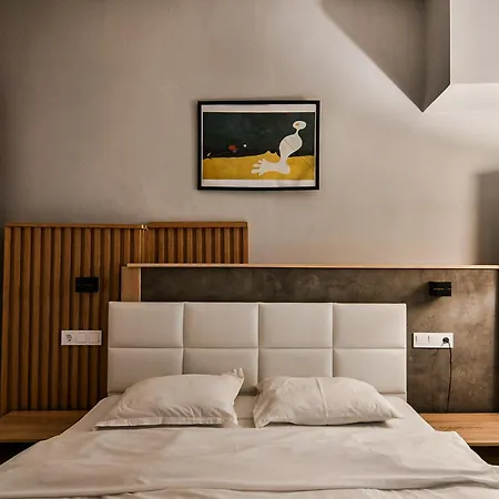 דירה Flats With Parking *