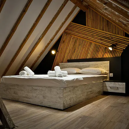 דירה Flats With Parking וארנה