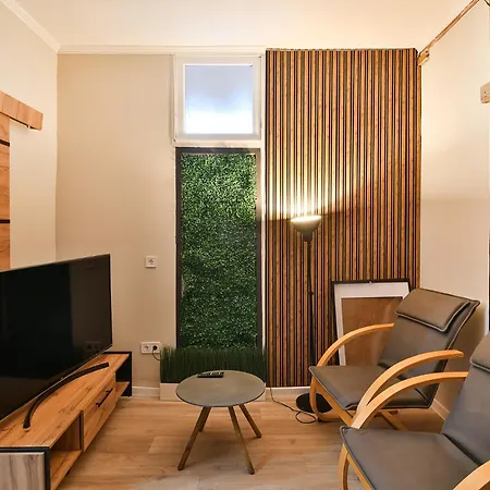 דירה Flats With Parking