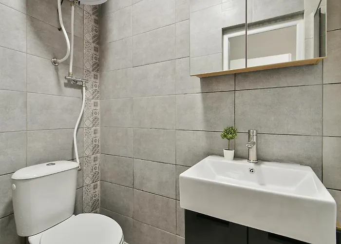 דירה Flats With Parking *